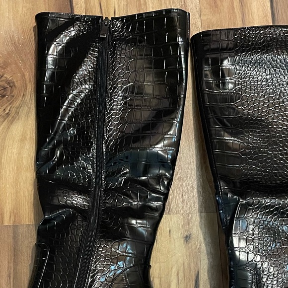 Women's Black Croc-Embossed Knee Boots - Picture 8 of 17